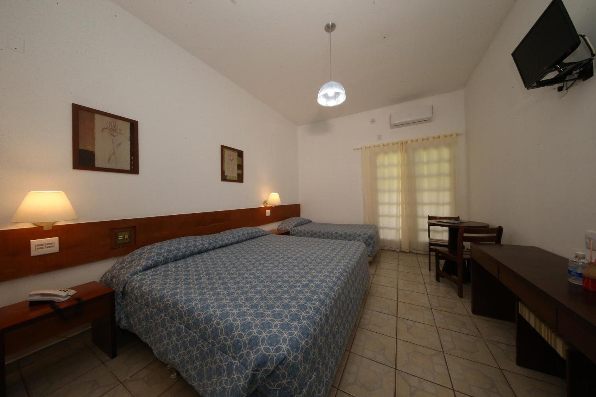Hotel Peninsula Avaré Extérieur photo